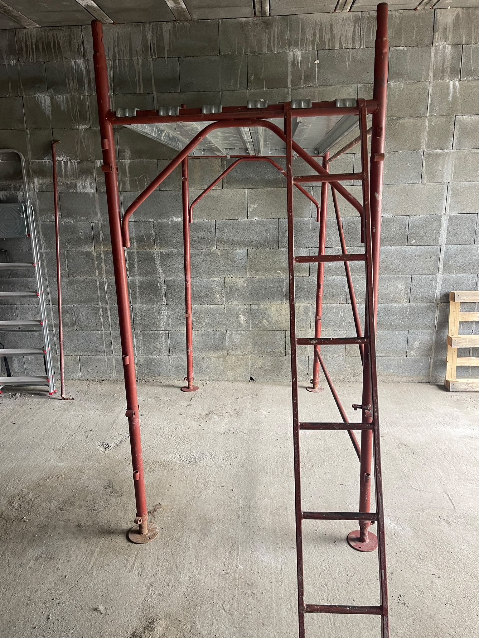 Tronson schelă metalică - prezentare